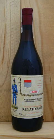 WINO ROCZNIK 1985 - NEBBIOLO RATTI